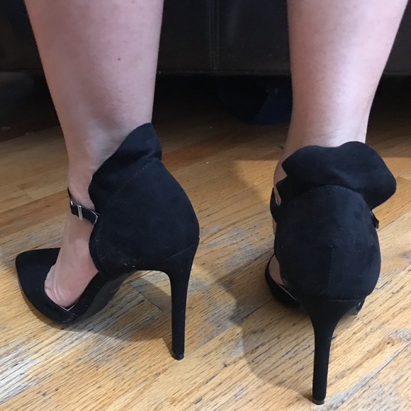 Anne Michelle Shoes - 🎉SALE 🎉Anne Michelle Pointed Toe Heel